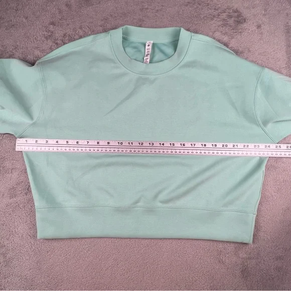 Lululemon Perfectly Oversized Cropped Crew Sweatshirt 6 Softstreme Wild Mint - Picture 4 of 11